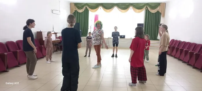 53e56fb1-df72-4df9-98c1-3566e9563440