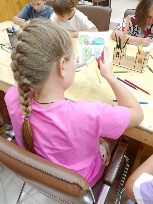 ec906294-bb09-439b-8758-fc3201f8c1df