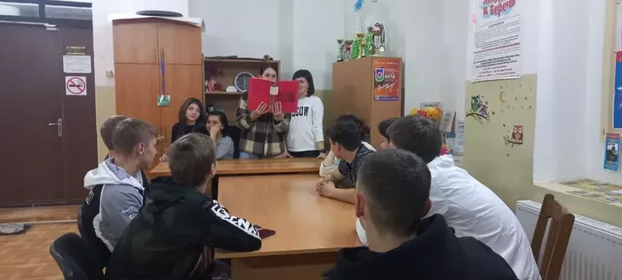 8e16ab1d-6e7a-4ccb-9b41-2f5290552b6f