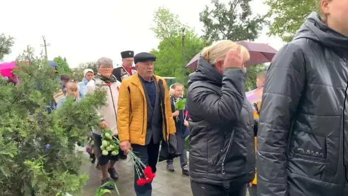 ef1f9309-c4d0-4b73-b85d-c7ec3a6140f9