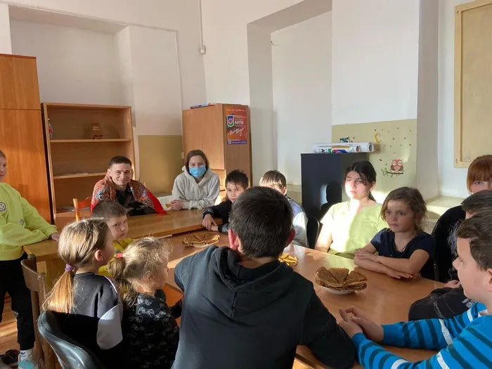 5f28ad4f-76ce-463a-af81-dda1c0a3441d