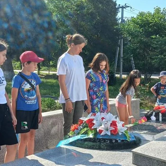 Митинг памяти «Помним, чтобы жизнь продолжалась», посвященный Дню памяти и скорби 