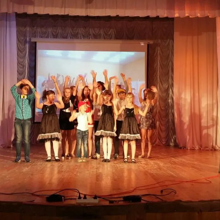 Ура, Каникулы