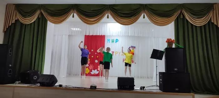 6acf8d10-7229-400b-bc02-22af0c9e801f